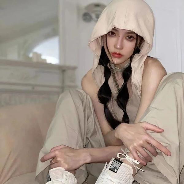妮可·拜耳：大码怪美人